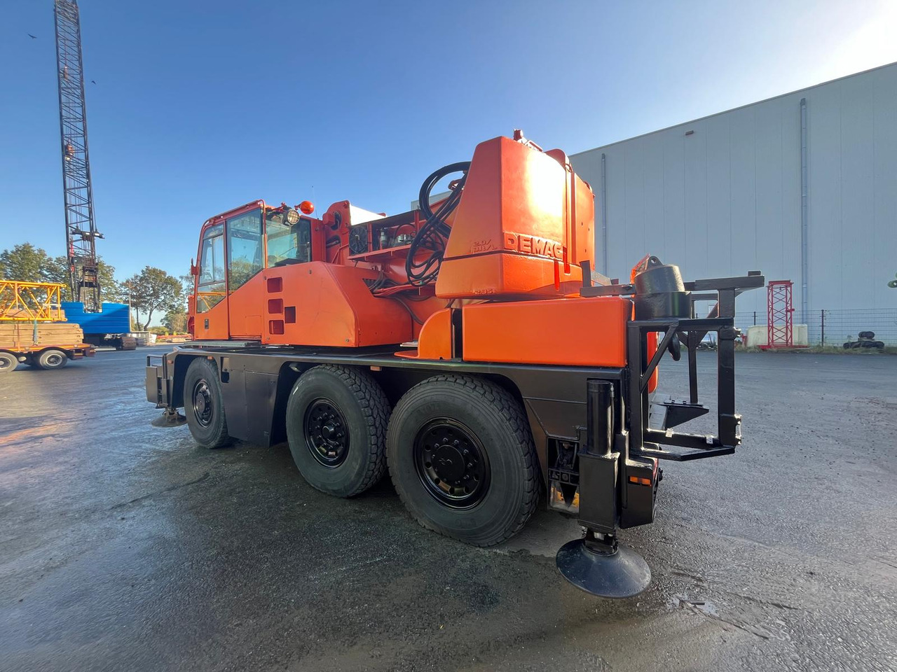 DEMAG AC40-1 - موبايل كرين: صورة 1 DEMAG AC40-1 - موبايل كرين: صورة 1