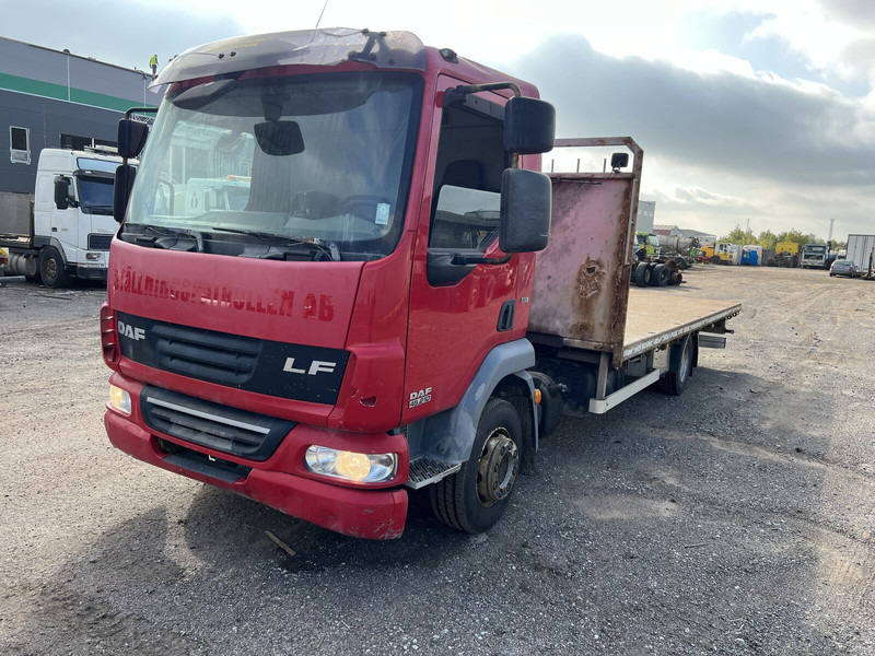 DAF LF45 210 - شاحنات مسطحة: صورة 1 DAF LF45 210 - شاحنات مسطحة: صورة 1