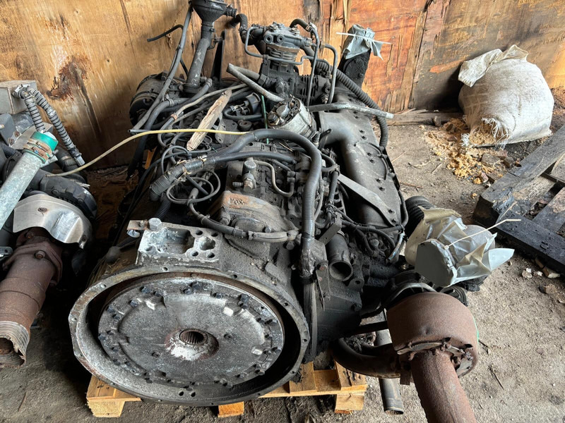 Mercedes-Benz O405 - محرك: صورة 3 Mercedes-Benz O405 - محرك: صورة 3