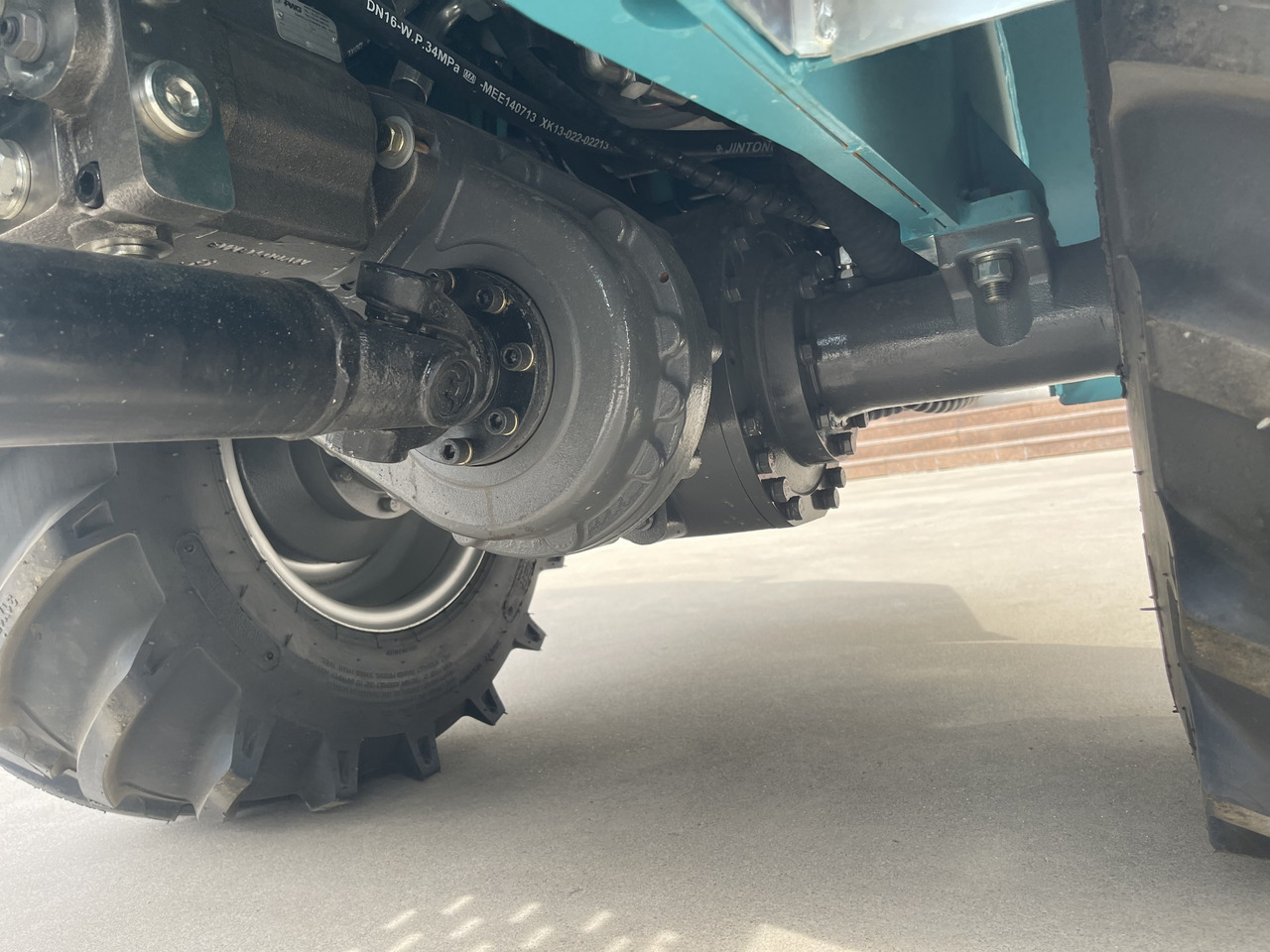 MEGALOAD Free Shipping Wheel Loader JCB 1 ton CE/EURO5 Kubota Engine Articulated AK1100 - اللودر بعجل: صورة 5 MEGALOAD Free Shipping Wheel Loader JCB 1 ton CE/EURO5 Kubota Engine Articulated AK1100 - اللودر بعجل: صورة 5