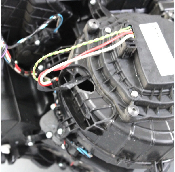 DAF XF106 Kachelhuis 2154534 - مروحة مكيف - شاحنة: صورة 4 DAF XF106 Kachelhuis 2154534 - مروحة مكيف - شاحنة: صورة 4