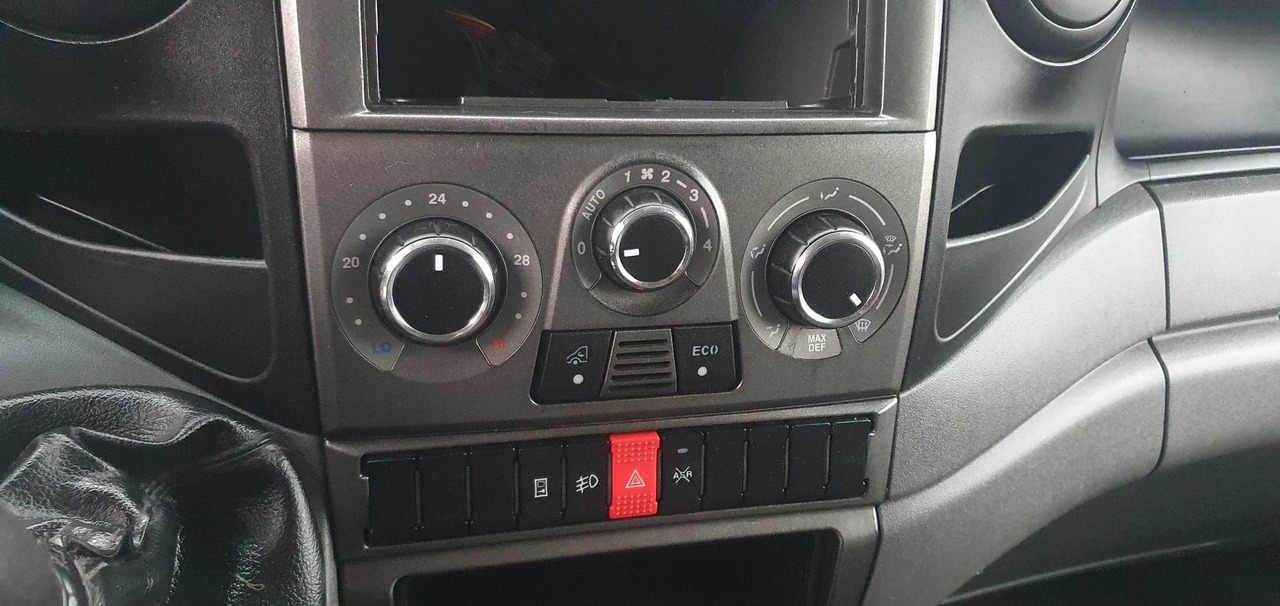 IVECO Daily 35C13 IVECO Daily 35C13: صورة 9
