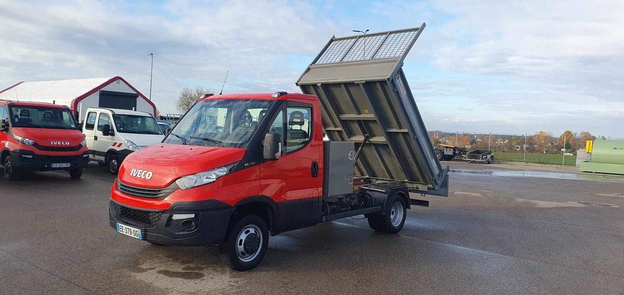 IVECO Daily - قلاب صغير: صورة 1 IVECO Daily - قلاب صغير: صورة 1
