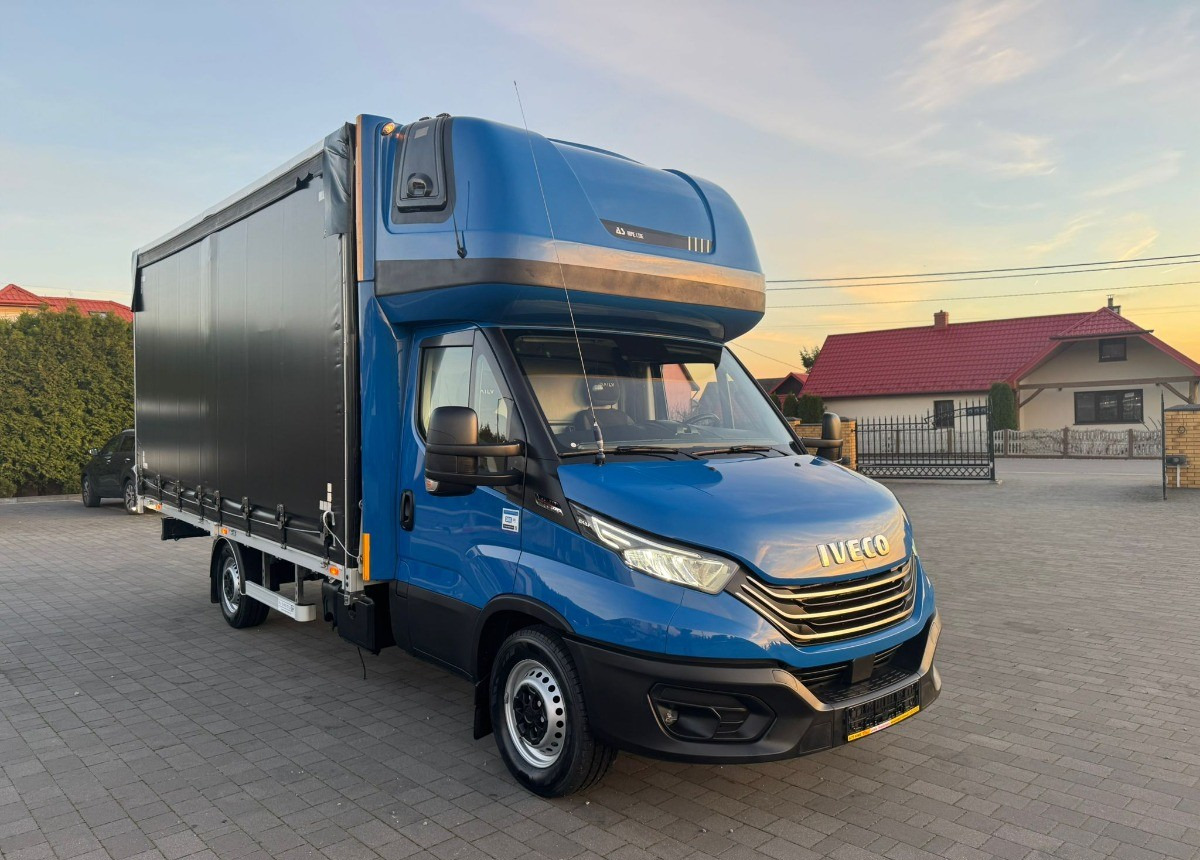 Iveco 35S18 3.0 Hi-Matic Salon Polska 30 180ps - شاحنة ستارة جانبية: صورة 4 Iveco 35S18 3.0 Hi-Matic Salon Polska 30 180ps - شاحنة ستارة جانبية: صورة 4