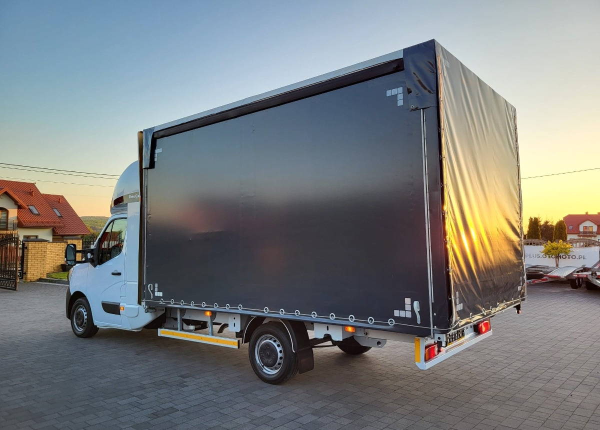 Renault Master 10 europalet Salon Polska Masrer Kabina XXL - شاحنة ستارة جانبية: صورة 5 Renault Master 10 europalet Salon Polska Masrer Kabina XXL - شاحنة ستارة جانبية: صورة 5