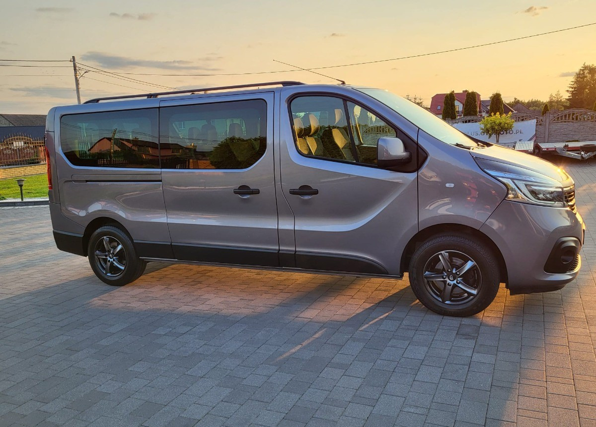 Renault Trafic Long 9-osobowy 2.0 150ps. - الشاحنات الصغيرة كابينة مزدوجة: صورة 3 Renault Trafic Long 9-osobowy 2.0 150ps. - الشاحنات الصغيرة كابينة مزدوجة: صورة 3