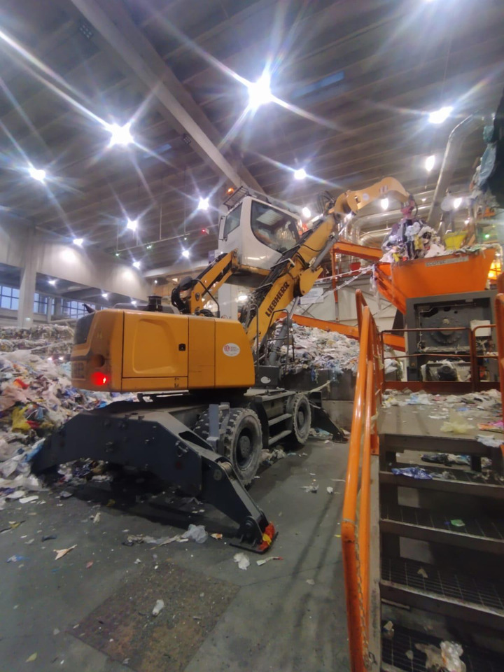 Liebherr LH22 M Litronic - معالج النفايات: صورة 5 Liebherr LH22 M Litronic - معالج النفايات: صورة 5