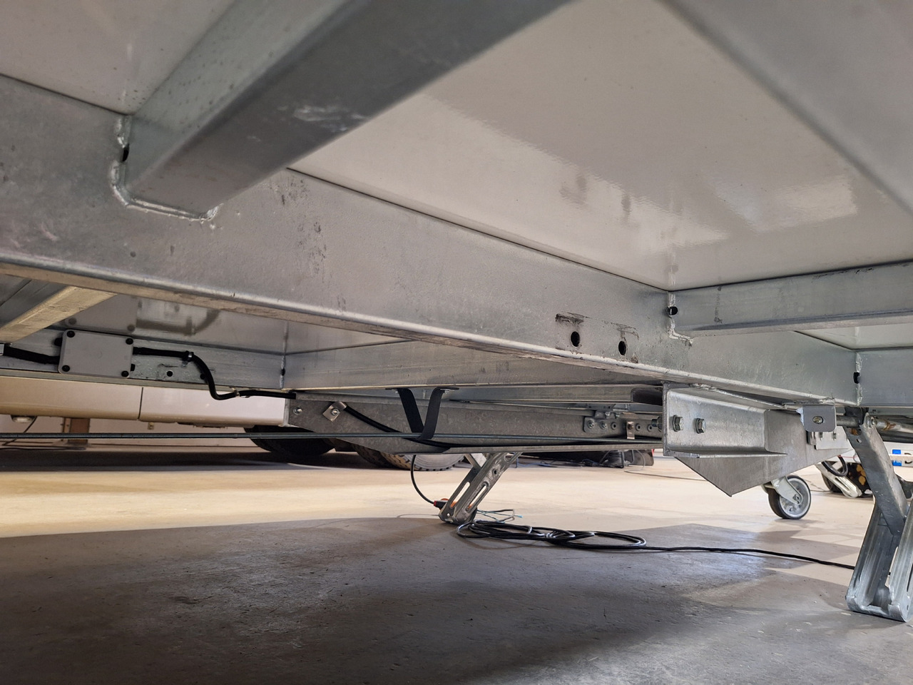 Deli Star Trailer Deli Promotion & General Sales 6000 - EU standards - مقطورة بيع ( الأغذية): صورة 4 Deli Star Trailer Deli Promotion & General Sales 6000 - EU standards - مقطورة بيع ( الأغذية): صورة 4