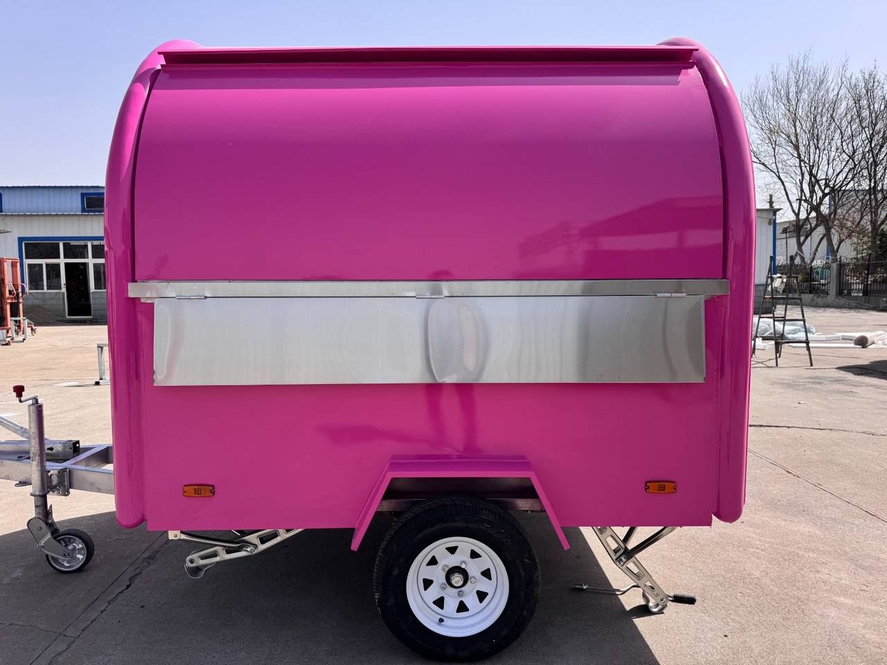 Deli Star Trailers EasyGo 230 Light - EU standards - مقطورة بيع ( الأغذية): صورة 5 Deli Star Trailers EasyGo 230 Light - EU standards - مقطورة بيع ( الأغذية): صورة 5