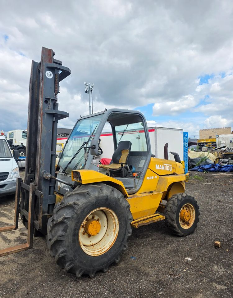 Manitou M26.4 Terenowy 4x4 5,5m - رافعة شوكية: صورة 3 Manitou M26.4 Terenowy 4x4 5,5m - رافعة شوكية: صورة 3