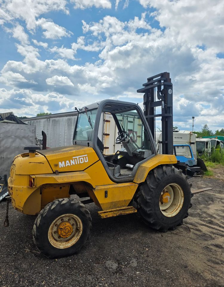 Manitou M26.4 Terenowy 4x4 5,5m - رافعة شوكية للأرض الوعرة: صورة 5 Manitou M26.4 Terenowy 4x4 5,5m - رافعة شوكية للأرض الوعرة: صورة 5