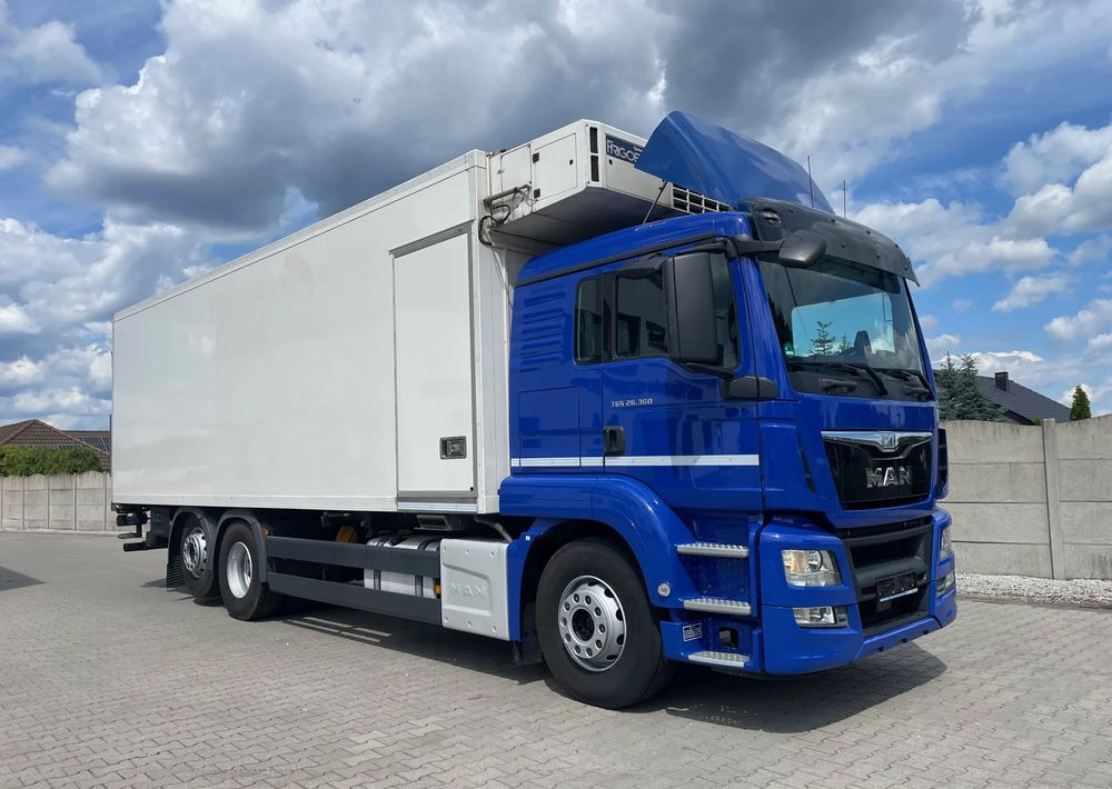 MAN TGS 26.360 CHŁODNIA 8,10m ( 20 europalet ) - شاحنة الفريزر: صورة 4 MAN TGS 26.360 CHŁODNIA 8,10m ( 20 europalet ) - شاحنة الفريزر: صورة 4