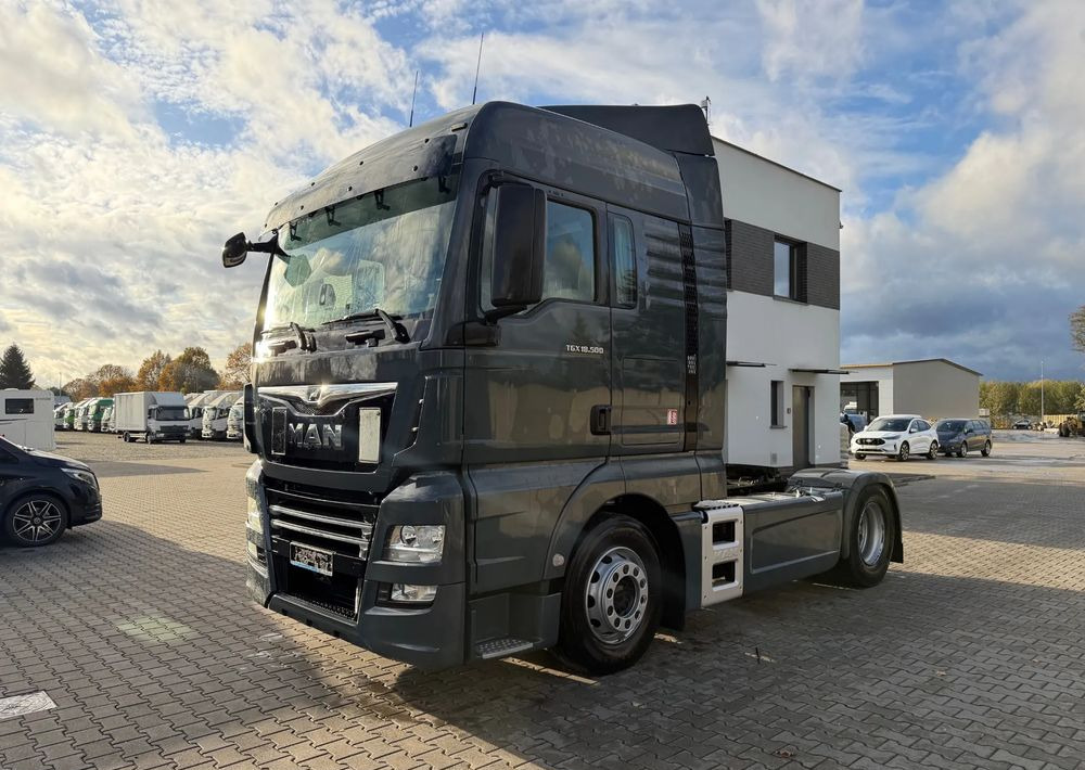 MAN TGX XLX 18.500/ RETARDER - وحدة جر: صورة 4 MAN TGX XLX 18.500/ RETARDER - وحدة جر: صورة 4