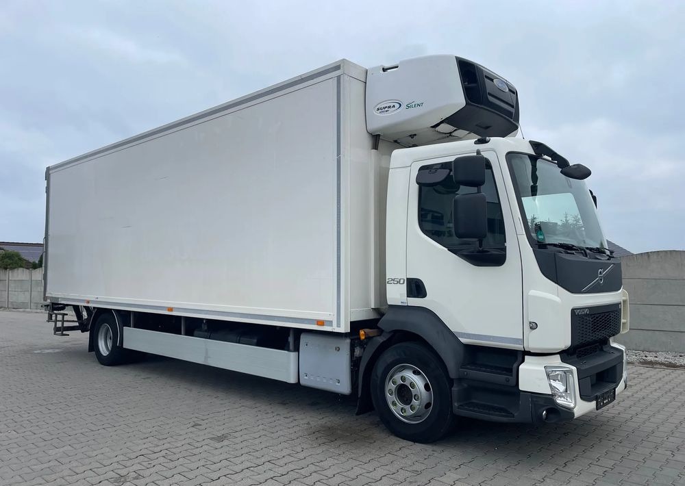 Volvo FL 16.250 CHŁODNIA - شاحنة الفريزر: صورة 4 Volvo FL 16.250 CHŁODNIA - شاحنة الفريزر: صورة 4