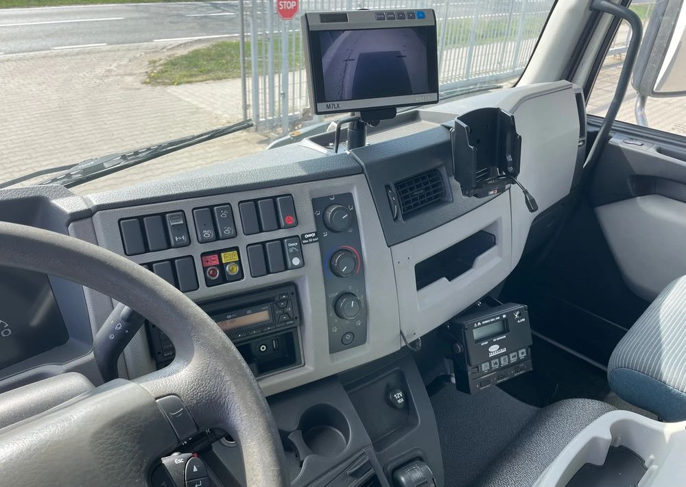 شاحنة الفريزر Volvo FL 18.260 CHŁODNIA, EURO 5!: صورة 10