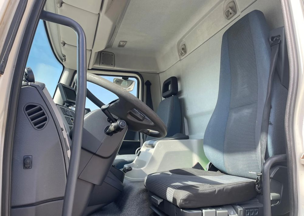 شاحنة الفريزر Volvo FL 18.260 CHŁODNIA, EURO 5!: صورة 9