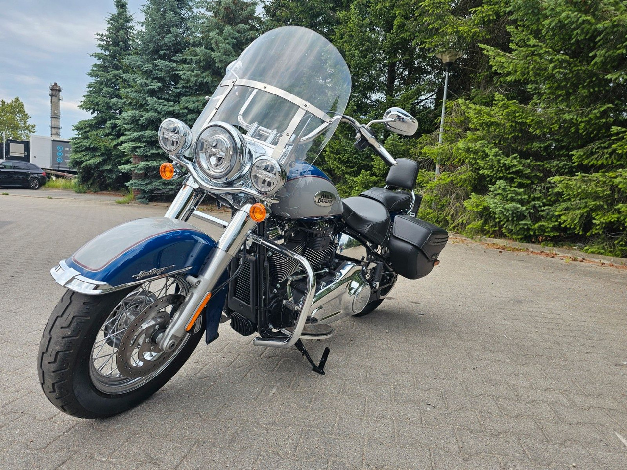 Harley-Davidson SOFTAIL Heritage Classic 114 nur 600km! Gepflegt - دراجة نارية: صورة 2 Harley-Davidson SOFTAIL Heritage Classic 114 nur 600km! Gepflegt - دراجة نارية: صورة 2