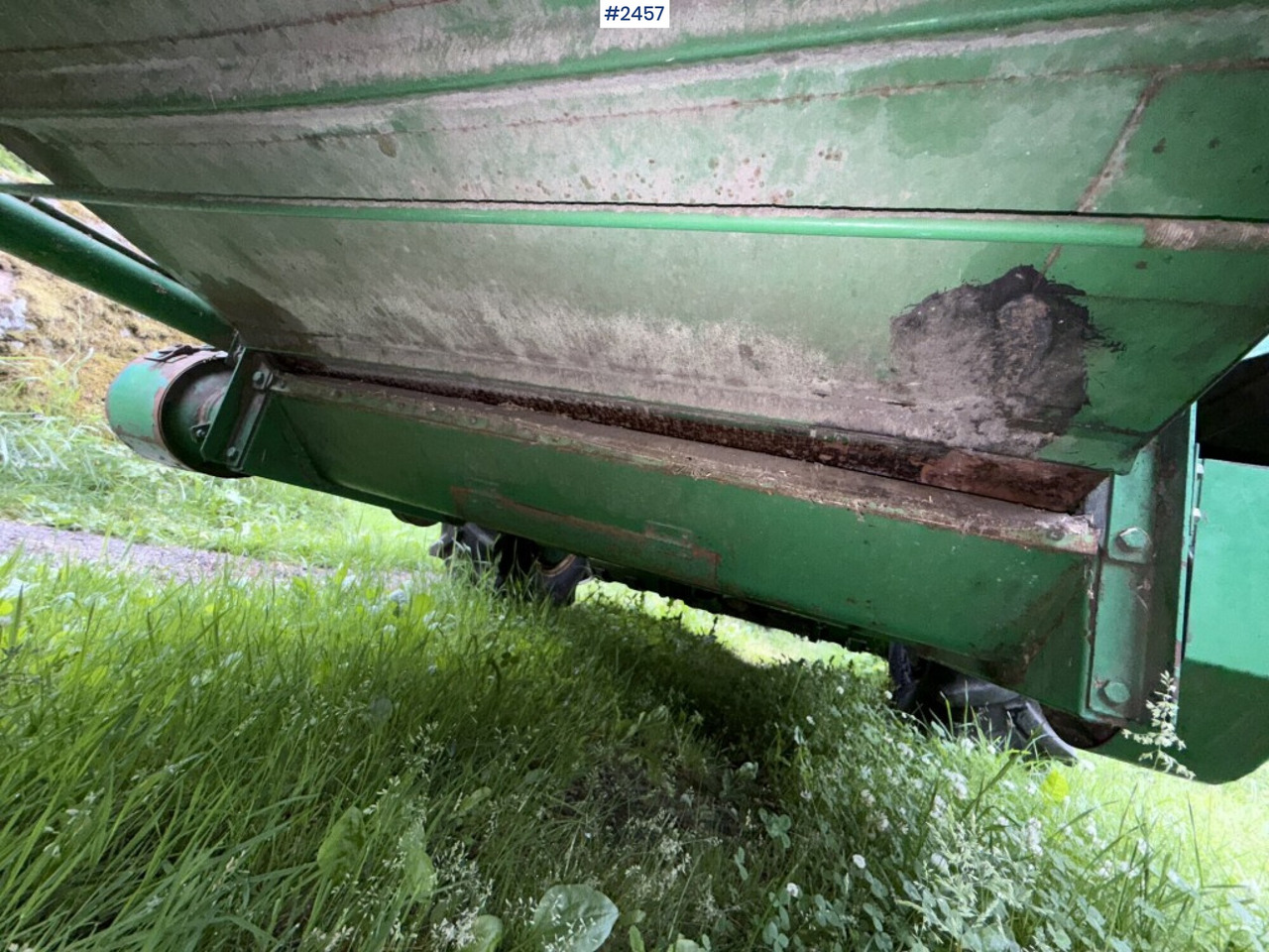 حصادة موحَّدة Combine harvester Volvo BM S830 with 2 cutting tables: صورة 12