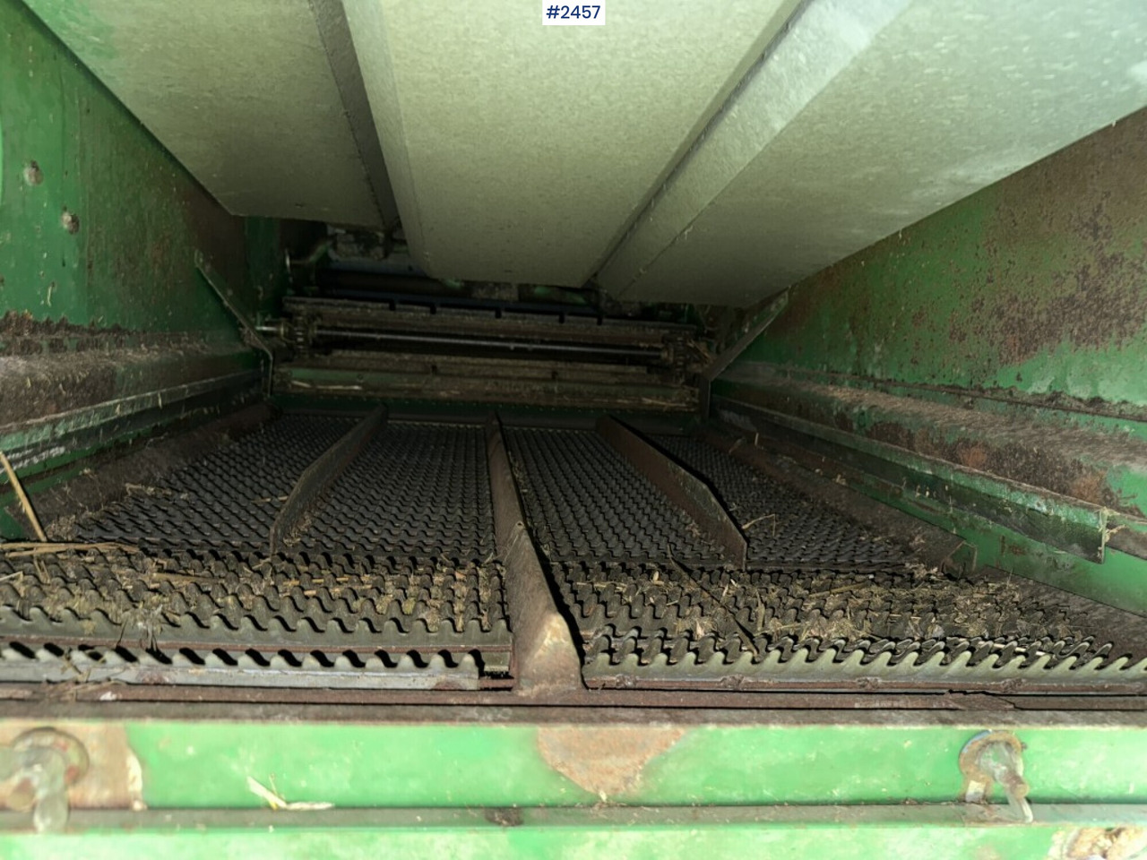حصادة موحَّدة Combine harvester Volvo BM S830 with 2 cutting tables: صورة 14