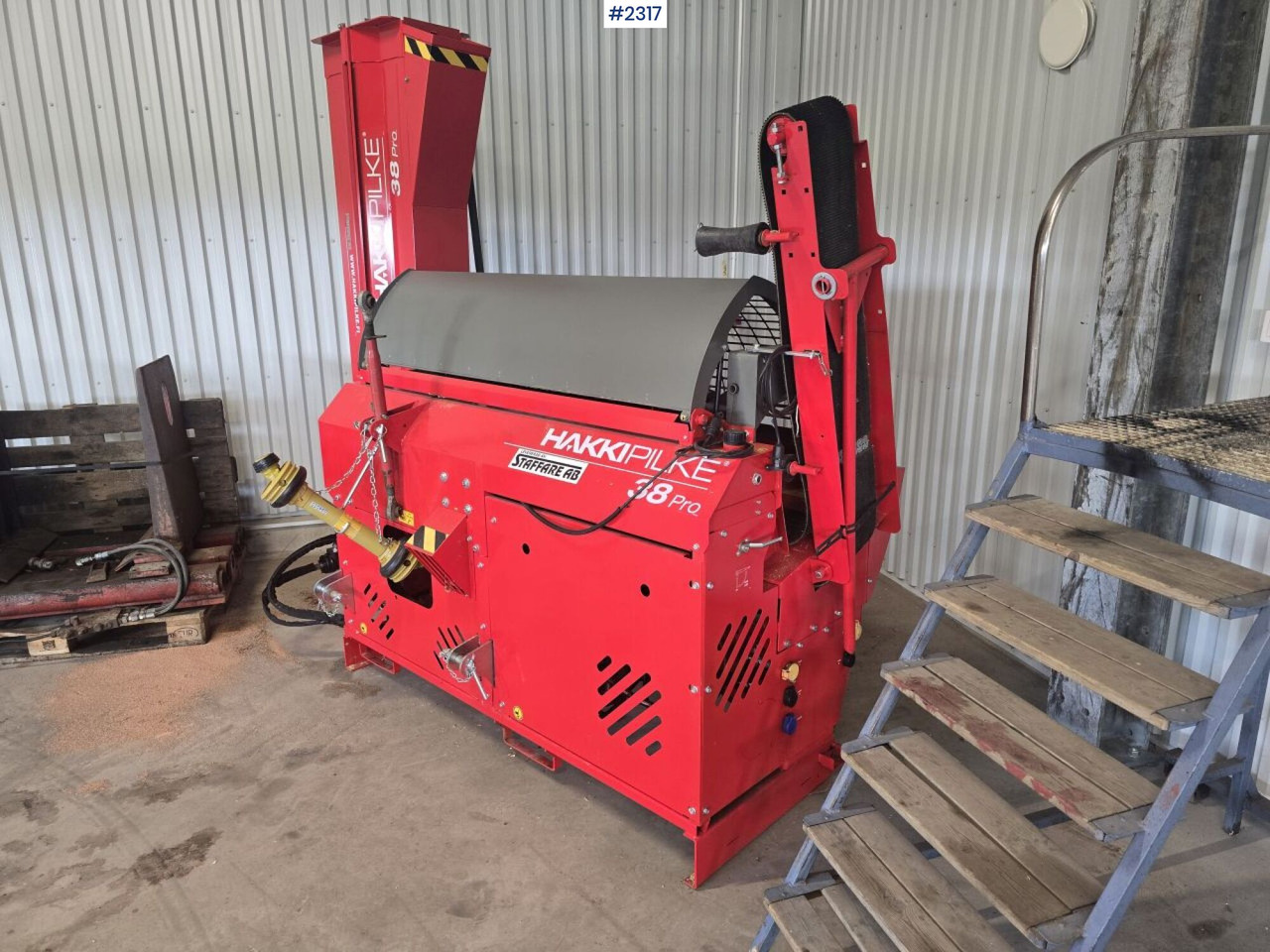 Hakki Pilke 38 Pro PTO firewood processor with table - معدات الغابات: صورة 1 Hakki Pilke 38 Pro PTO firewood processor with table - معدات الغابات: صورة 1