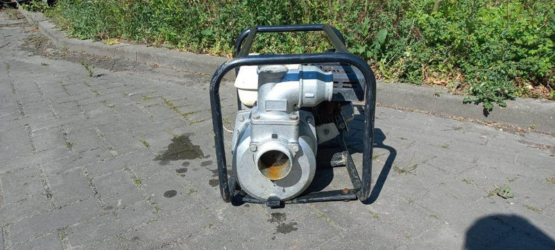 Onbekend KRAFTWELLE WP-30 POMP - بخاخ مركب على الجرار: صورة 2 Onbekend KRAFTWELLE WP-30 POMP - بخاخ مركب على الجرار: صورة 2