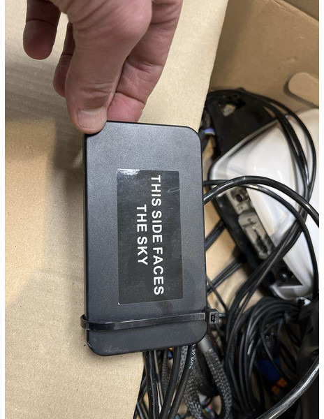 Trimble GFX 1060 GPS SET ACTIEPRIJS - نظام ملاحة - الآلات الزراعية: صورة 3 Trimble GFX 1060 GPS SET ACTIEPRIJS - نظام ملاحة - الآلات الزراعية: صورة 3