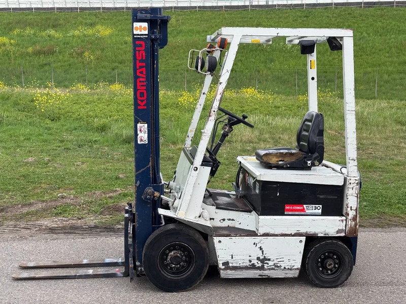 Komatsu Elektrische FB15-5 - رافعة شوكية كهربائية: صورة 2 Komatsu Elektrische FB15-5 - رافعة شوكية كهربائية: صورة 2