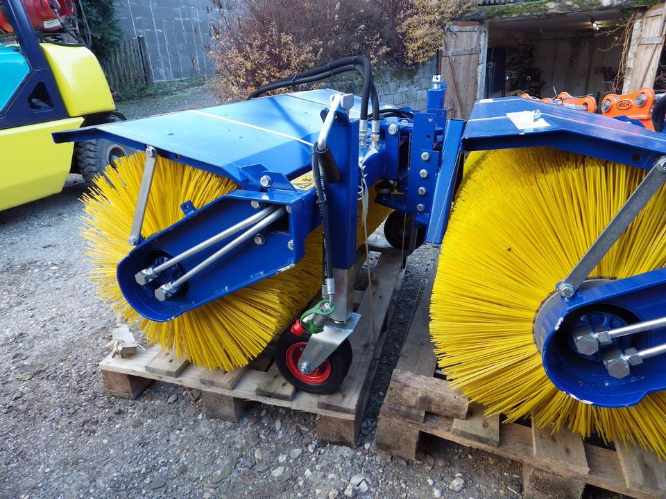 Front Kehrmaschine vollhydraulisch 1200NESBO ISEKI (2200 netto) - مكنسة: صورة 4 Front Kehrmaschine vollhydraulisch 1200NESBO ISEKI (2200 netto) - مكنسة: صورة 4