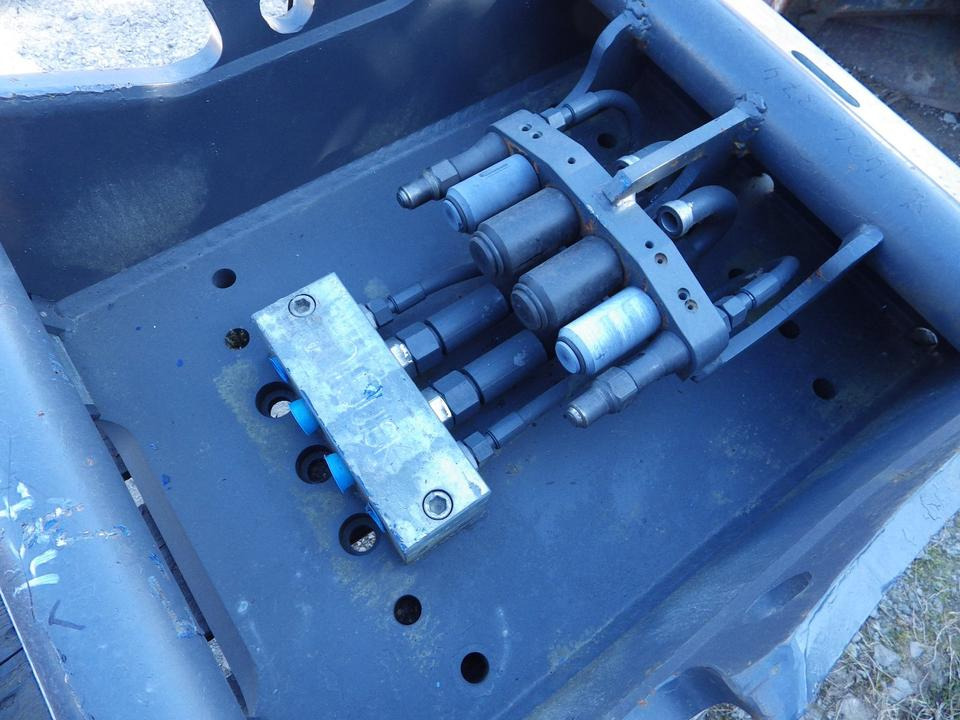 SchraubAdapterPlatte OQ80 OilQuick 80 ( MWST ausweisbar ) - قارنة توصيل هيدروليكي: صورة 3 SchraubAdapterPlatte OQ80 OilQuick 80 ( MWST ausweisbar ) - قارنة توصيل هيدروليكي: صورة 3
