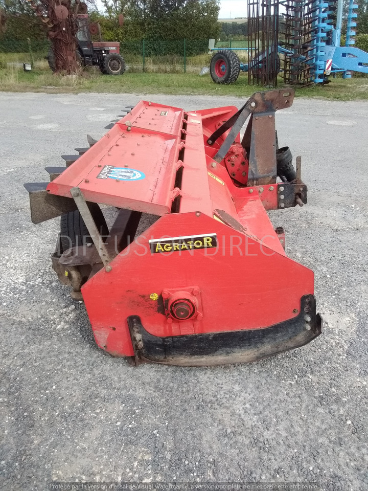 AGRATOR BROYEUR A AXE HORIZONTAL T 3100 - ماكينات قطع الحشائش الغابات: صورة 3 AGRATOR BROYEUR A AXE HORIZONTAL T 3100 - ماكينات قطع الحشائش الغابات: صورة 3