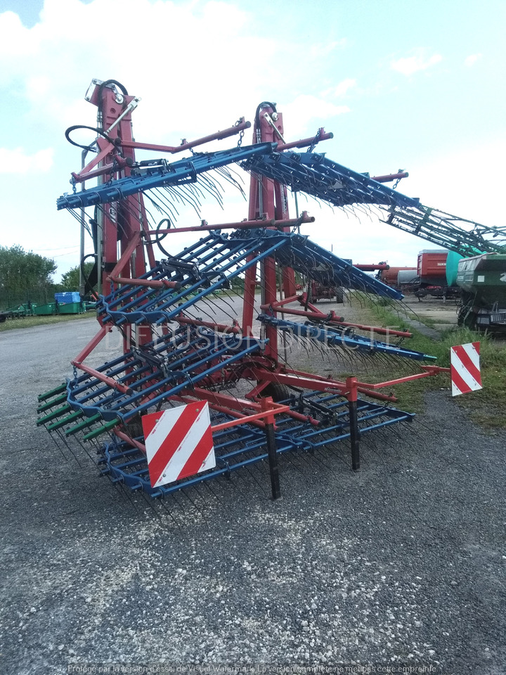 HATZENBICHLER HERSE ETRILLE 12M - مشط العشب: صورة 4 HATZENBICHLER HERSE ETRILLE 12M - مشط العشب: صورة 4