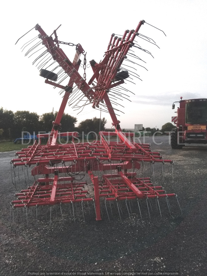 KLIMZA HERSE ETRILLE 9M - مشط العشب: صورة 4 KLIMZA HERSE ETRILLE 9M - مشط العشب: صورة 4