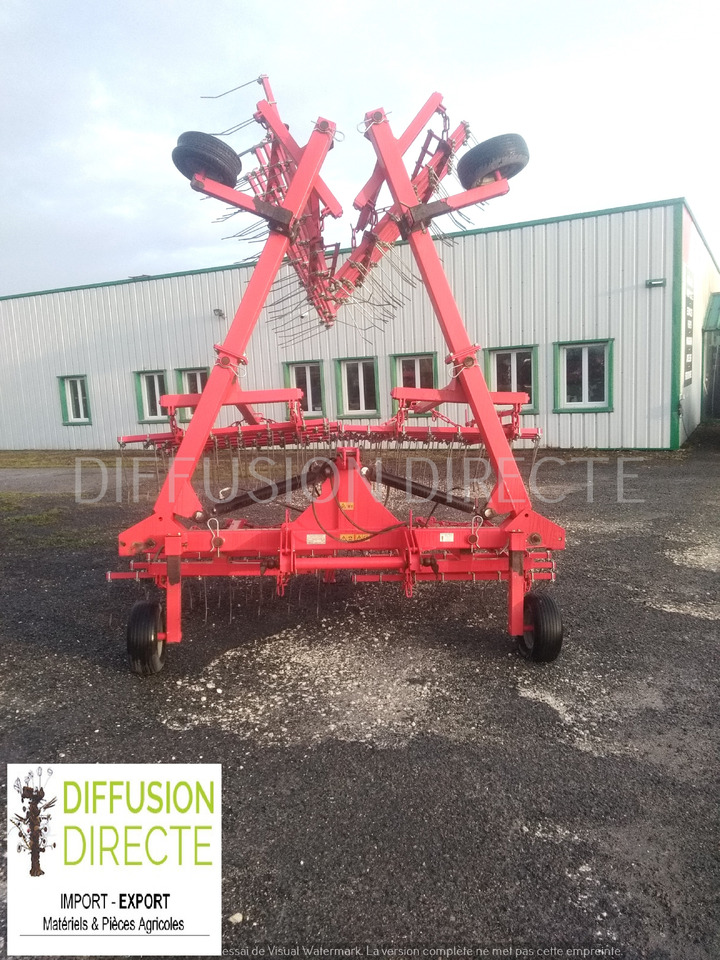 KLIMZA HERSE ETRILLE 9M - مشط العشب: صورة 1 KLIMZA HERSE ETRILLE 9M - مشط العشب: صورة 1