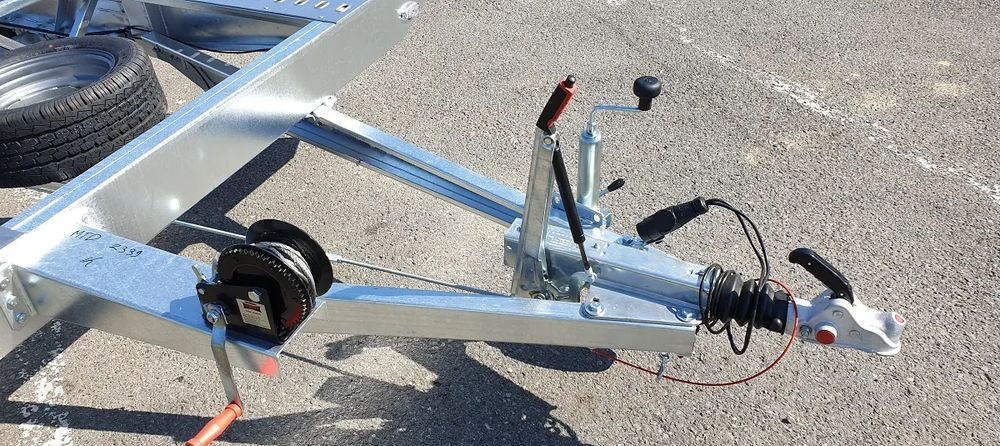 Niewiadów JUPITER 4x2,1m R13C NOWY MODEL - مقطورة سيارة: صورة 5 Niewiadów JUPITER 4x2,1m R13C NOWY MODEL - مقطورة سيارة: صورة 5