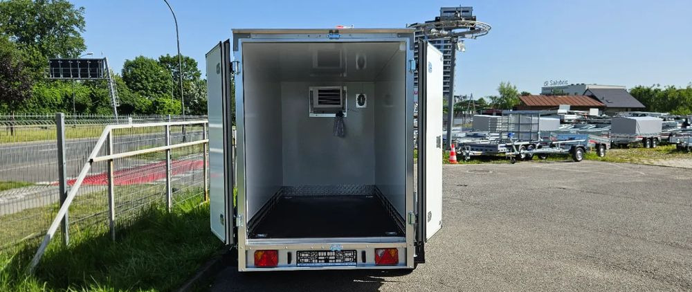 TEMARED COOLER 3015/2 C 2,7T - نصف مقطورة مُبرِّدة: صورة 5 TEMARED COOLER 3015/2 C 2,7T - نصف مقطورة مُبرِّدة: صورة 5