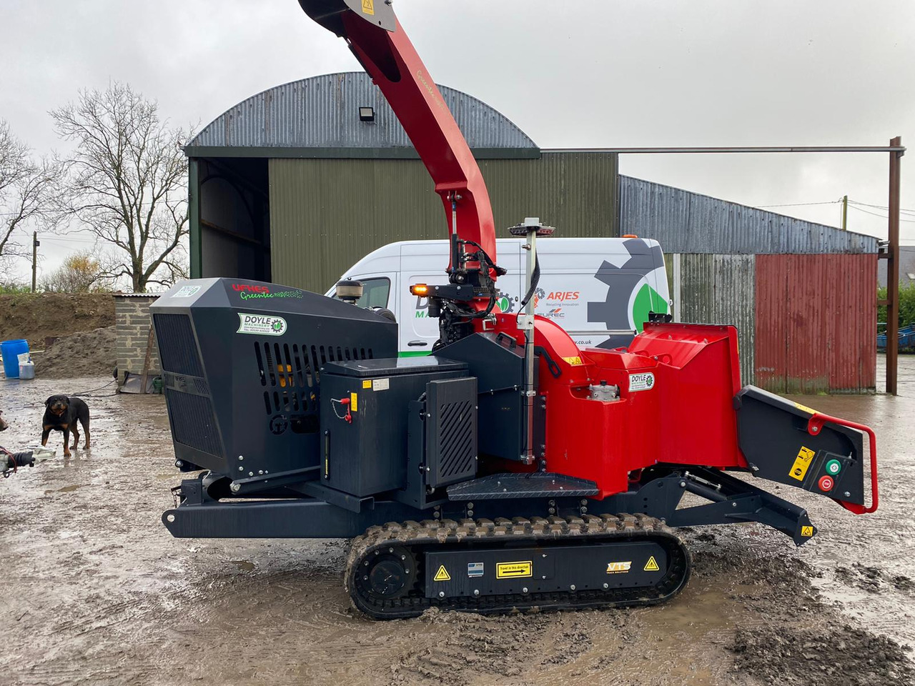 UFKES Greentec Cheetah 30 Tracked - قاطعة الأخشاب: صورة 4 UFKES Greentec Cheetah 30 Tracked - قاطعة الأخشاب: صورة 4