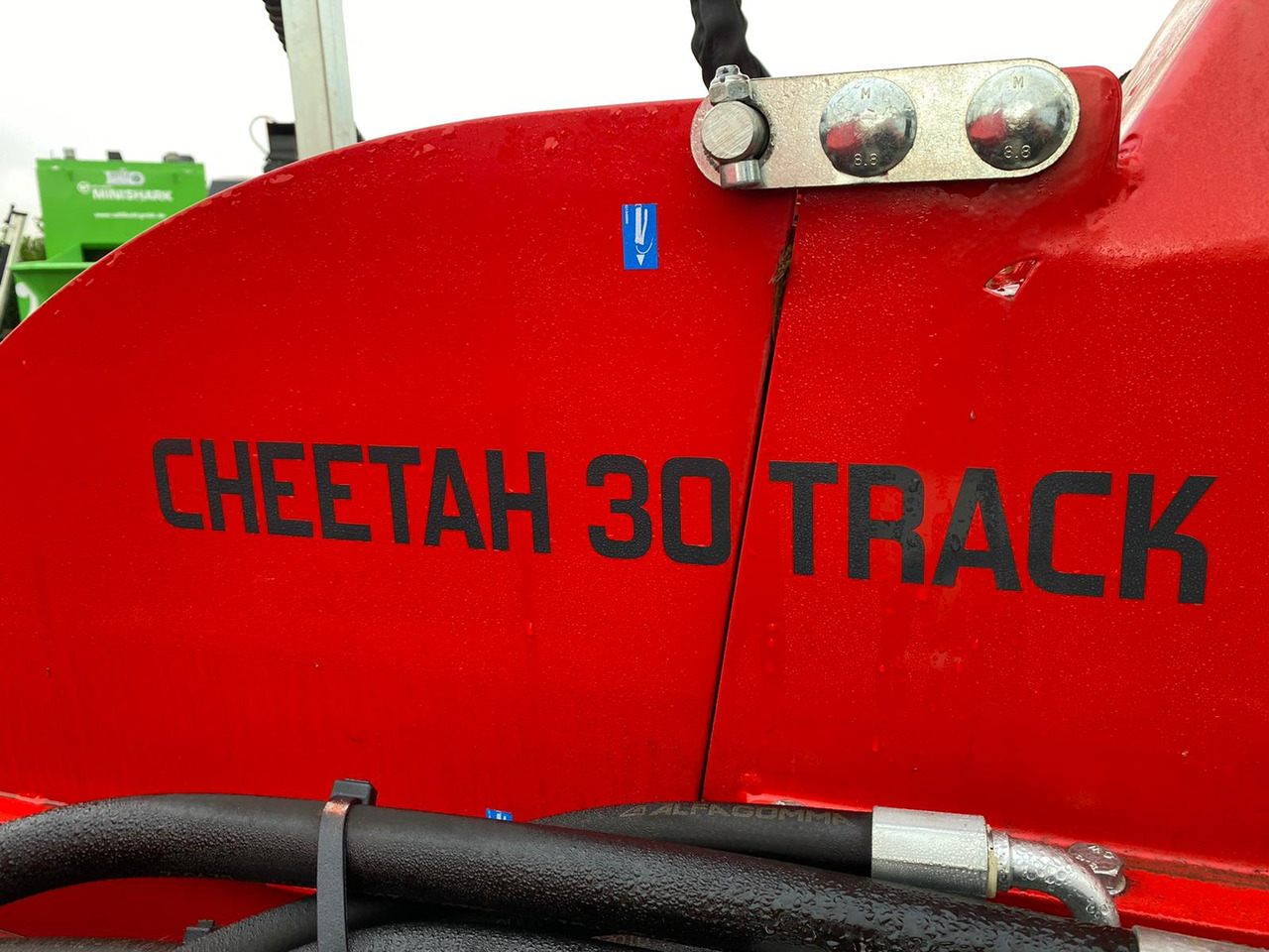 UFKES Greentec Cheetah 30 - قاطعة الأخشاب: صورة 3 UFKES Greentec Cheetah 30 - قاطعة الأخشاب: صورة 3