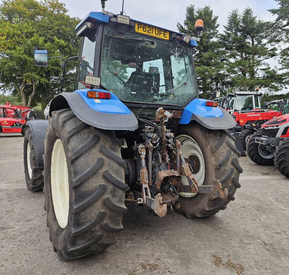 1997 New Holland 8360 - جرار: صورة 3 1997 New Holland 8360 - جرار: صورة 3