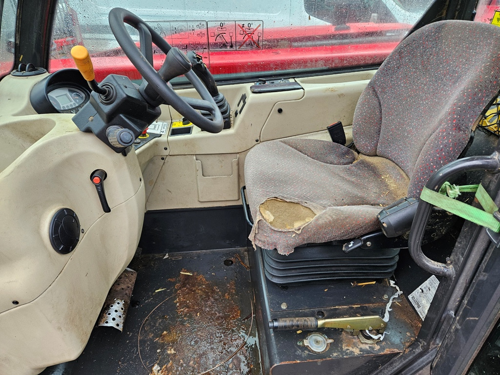 2016 MF 9305 Telescopic handler - رافعة تلسكوبية: صورة 5 2016 MF 9305 Telescopic handler - رافعة تلسكوبية: صورة 5