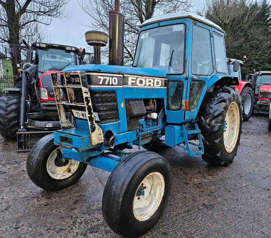 Ford 7700 2wd Tractor - جرار: صورة 2 Ford 7700 2wd Tractor - جرار: صورة 2