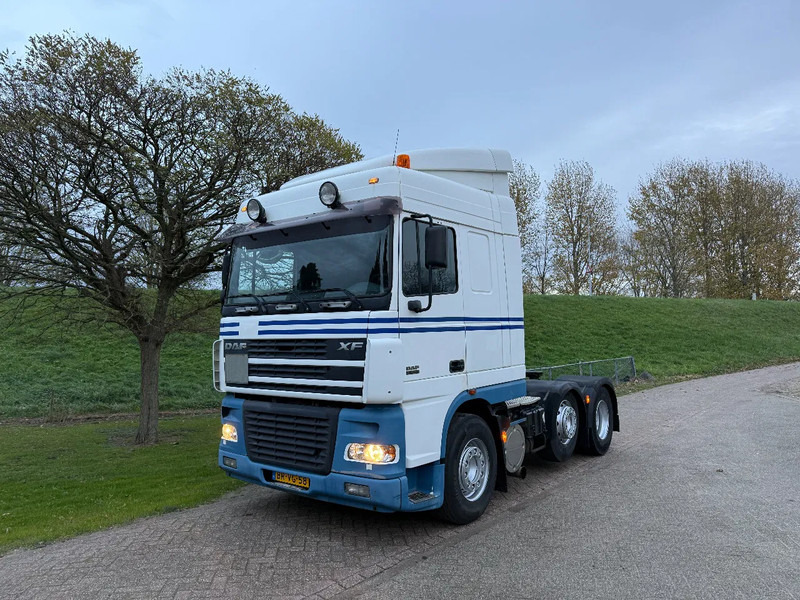 DAF 95.430 6X2-EUR3- LOW KM-NL TRUCK - وحدة جر: صورة 1 DAF 95.430 6X2-EUR3- LOW KM-NL TRUCK - وحدة جر: صورة 1