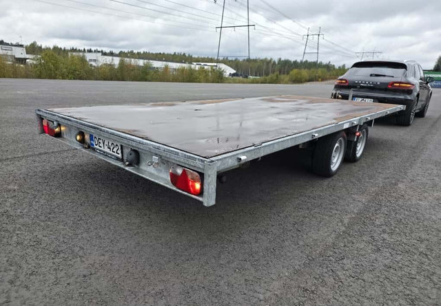 EduardP4 3000kg - مقطورات مسطحة: صورة 4 EduardP4 3000kg - مقطورات مسطحة: صورة 4