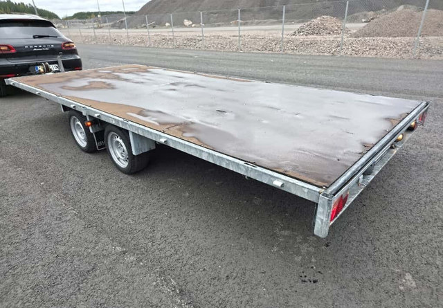 EduardP4 3000kg - مقطورات مسطحة: صورة 3 EduardP4 3000kg - مقطورات مسطحة: صورة 3