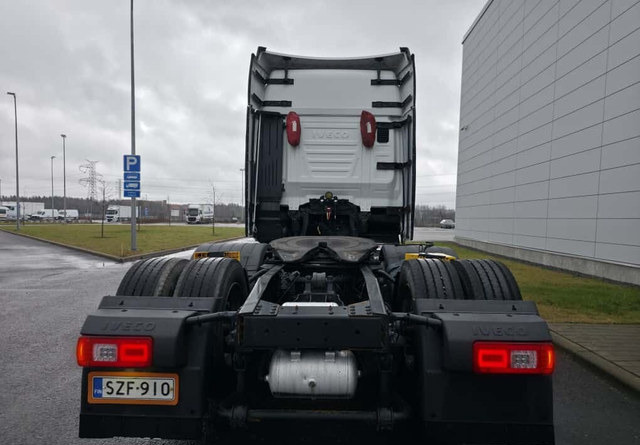 IvecoS-Way 480 6x2 Hieno! - وحدة جر: صورة 4 IvecoS-Way 480 6x2 Hieno! - وحدة جر: صورة 4