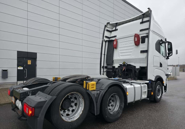 IvecoS-Way 480 6x2 Hieno! - وحدة جر: صورة 5 IvecoS-Way 480 6x2 Hieno! - وحدة جر: صورة 5