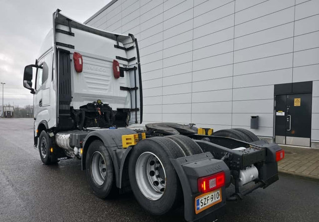 IvecoS-Way 480 6x2 Hieno! - وحدة جر: صورة 3 IvecoS-Way 480 6x2 Hieno! - وحدة جر: صورة 3