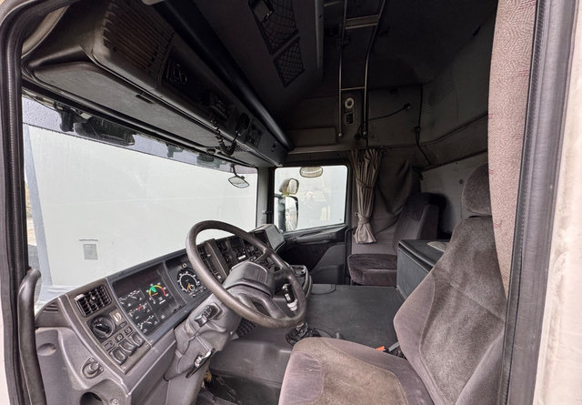 ScaniaScania 144G 6x2 ScaniaScania 144G 6x2: صورة 10