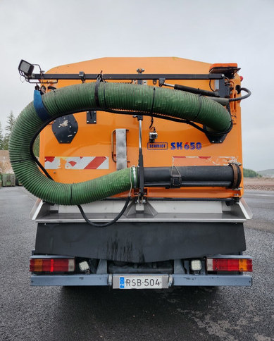 SchmidtSK650 Atego 85kmh/h - سياره كنس شوارع: صورة 4 SchmidtSK650 Atego 85kmh/h - سياره كنس شوارع: صورة 4