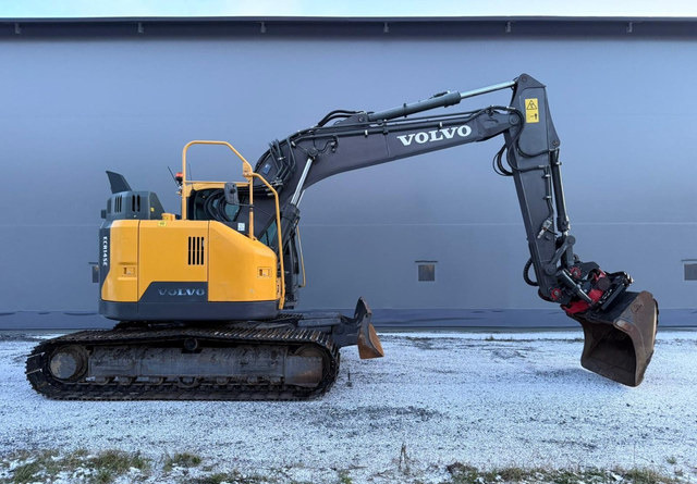 VolvoECR145EL + Rototilt - حفار زحاف: صورة 5 VolvoECR145EL + Rototilt - حفار زحاف: صورة 5