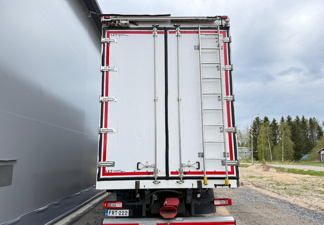 VolvoFH 540 8x4 66m3 - شاحنة مقفلة: صورة 5 VolvoFH 540 8x4 66m3 - شاحنة مقفلة: صورة 5